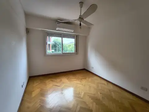 Departamento - Alquiler - Argentina, Capital Federal - AV CASEROS 600