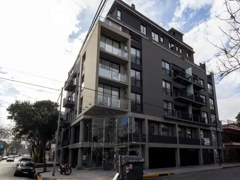 VENTA A ESTRENAR 3 AMBIENTES CON BALCÓN BARRACAS