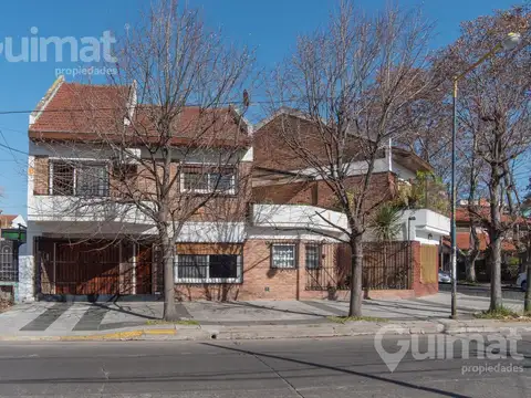 PH 4 amb jardin parrilla ingreso independiente con garage - cercano a Colegio Agustiniano