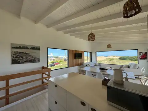 Casa en Alquiler al Oeste