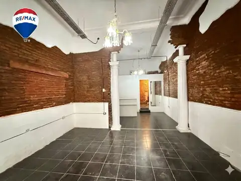 VENTA LOCAL COMERCIAL A 150Mts Av. CABILDO NUÑEZ
