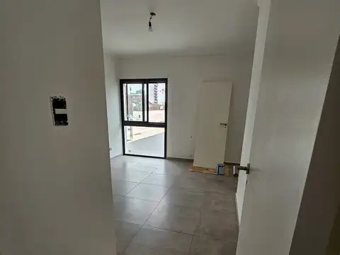 Departamento en Venta en Bernal Oeste, USD 99.900