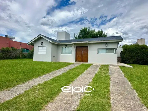 Atenea  al 1300 - Barrio Nayades