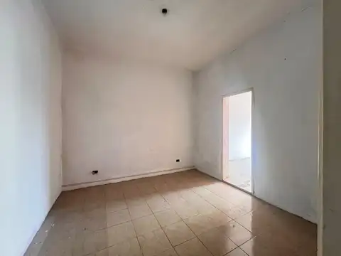 Depto Tipo Casa en Venta en Caseros, USD 49.000