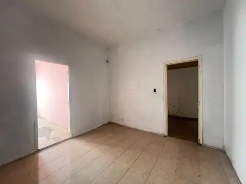 Depto Tipo Casa 5 ambientes con 1 baño