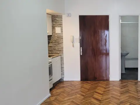 Echeverria 2700, Piso 2