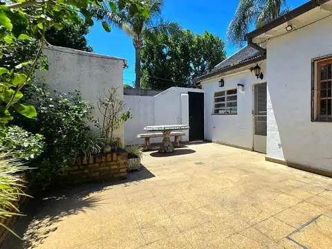 PH tipo casa 3 Amb. patio y parrilla  Martínez