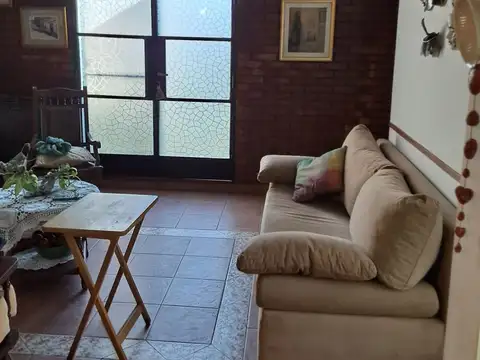 Depto Tipo Casa en Venta de 4 ambientes
