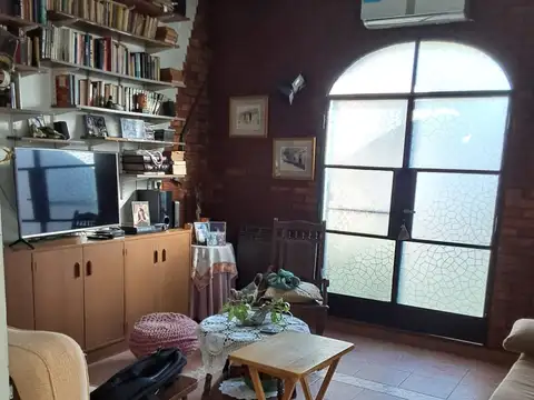 Juan José Castelli 600
