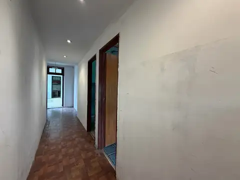 Casa en Alquiler con 1 cochera