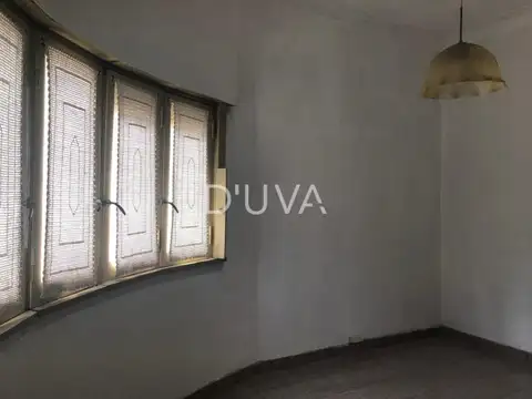 Casa en venta calle 19 esq 67