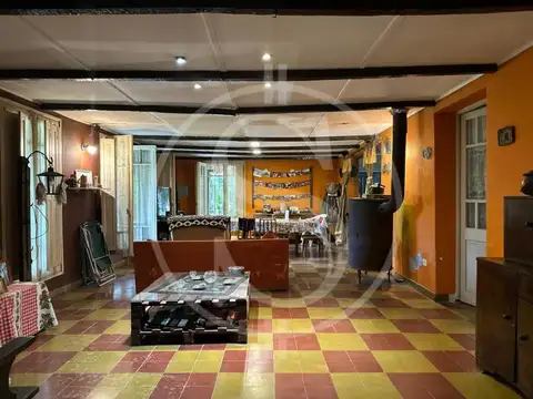 CASA DE CAMPO  5.8 HECTAREAS LUJAN CON CABALLERIZA FINANCIA