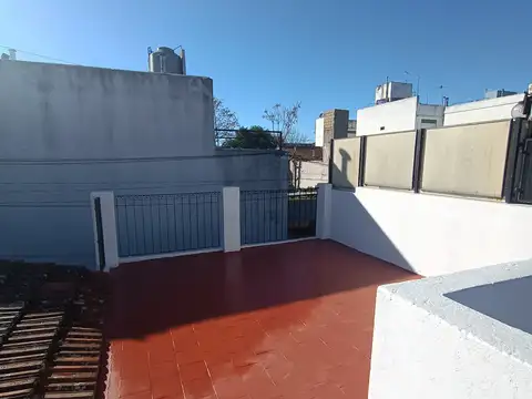 Depto Tipo Casa en Alquiler en Martinez Santa Fe / Fleming, $ 1.100.000