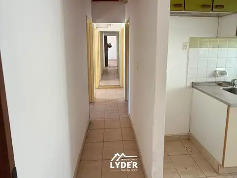 Casa en Alquiler en Las Malvinas, $ 450.000