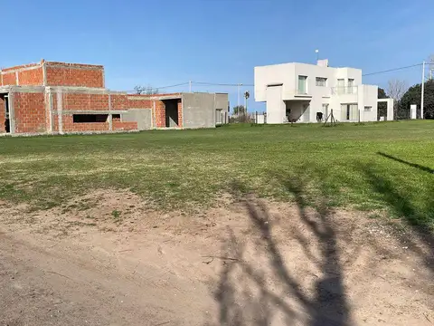 Terreno en Venta 14  mts Frente