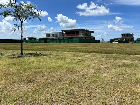 OPORTUNIDAD LOTE EN VENTA AMARRAS PUERTOS DEL LAGO