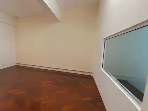 Oficina en Alquiler en Agronomía, $ 5.000.000