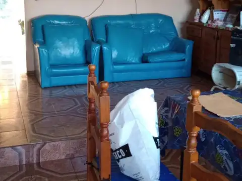 CASA EN VENTA EN GONZALEZ CATAN