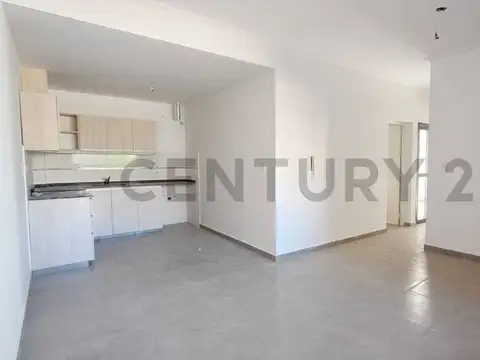 Departamento en Venta de 2 dormitorios NO APTO CREDITO en barrio privado. Con terraza propia!-Guayma