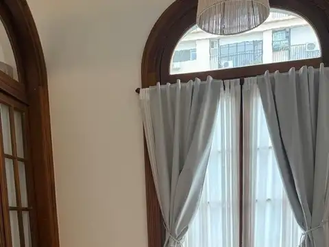 Oficina en alquiler - 1 Baño - 240mts2 - Balvanera