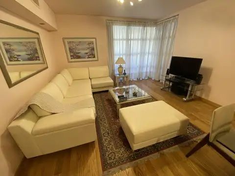Departamento en Venta en Flores, USD 295.000