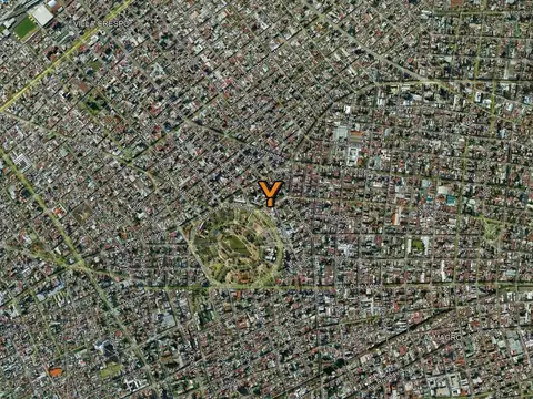 Ramos Mejía e/ Avenida Ángel Gallardo y Antonio Machado