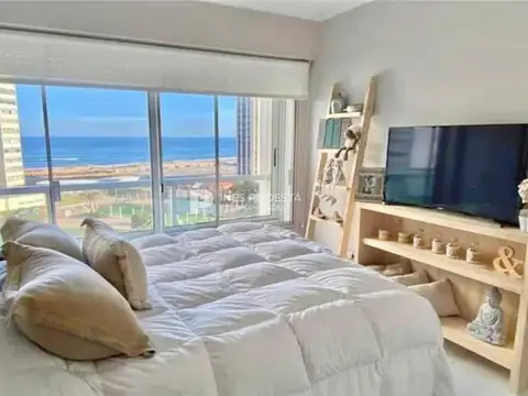 Departamento en Alquiler en Punta del Este, USD 2.400