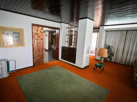 Importante casa  en excelente ubicación
