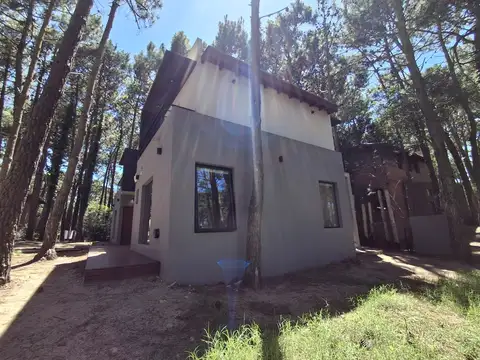 Depto Tipo Casa en Venta con 2 cocheras