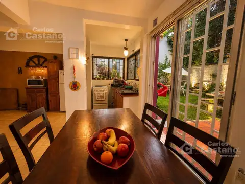 Depto Tipo Casa en Venta con 1 cocheras