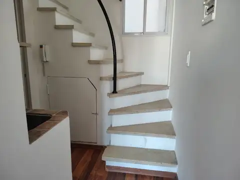 Departamento VENTA 2 ambientes Monserrat DUPLEX