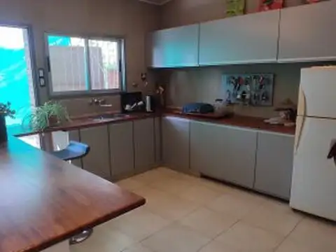 ipolito Yrigoyen 2178 , Piso 0