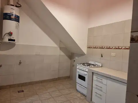 Beron De Astrada 6200, Piso P.B