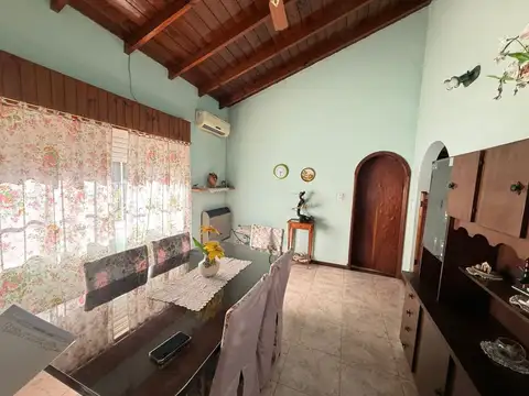 Casa - Venta - Argentina, Grand Bourg - Miraflores 1570