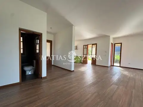 Casa 3 ambientes con 3 baños
