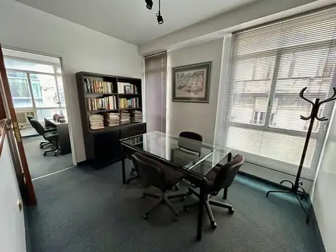 Oficina en venta - impecable lista para entrar -  tribunales