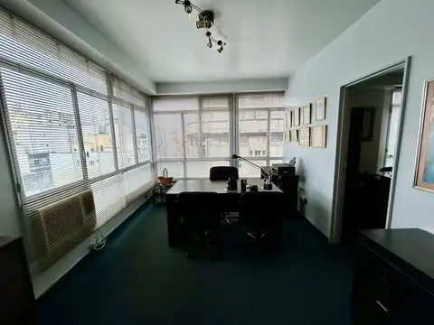 Oficina en Venta en San Nicolás, USD 59.000