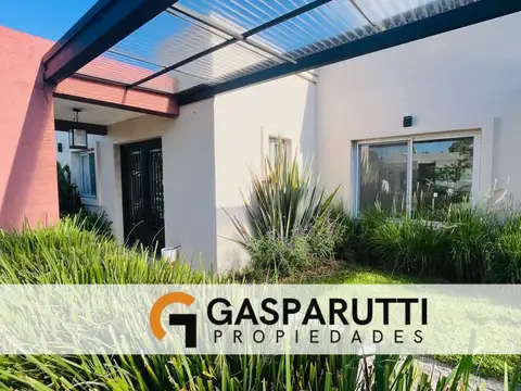 Casa en Venta en San Matías con Pileta