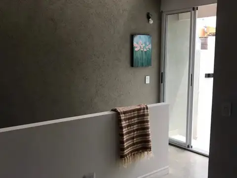 Depto Tipo Casa en Venta en Mataderos, USD 110.000