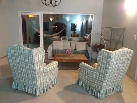 Casa en Alquiler Temporal en Los Pilares, USD 3.200