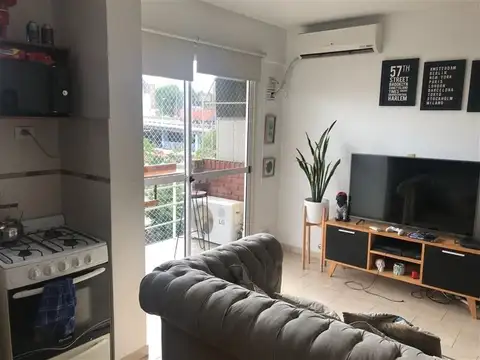 Departamento 2 Ambientes venta San Cristobal limite de Boedo permuta acepta menor valor en parte de pago