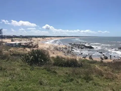 Terreno en Venta en La Pedrera, USD 70.000