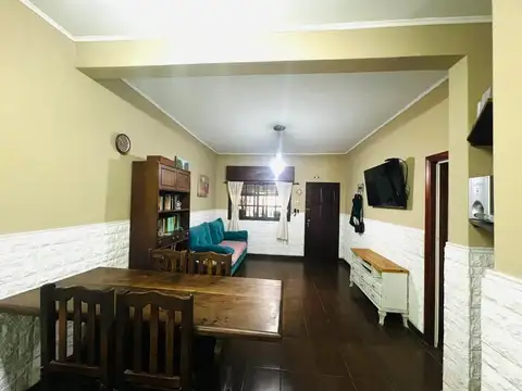 Casa en Venta en Ramos Mejia Sur, USD 195.000