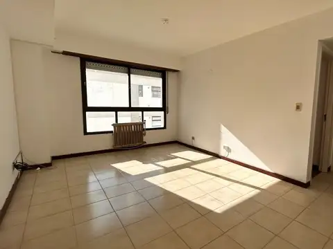 ¡Departamento de 2 Ambientes con vista al Mar!