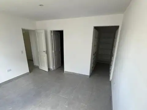 Casa en Alquiler en San Sebastian, USD 990