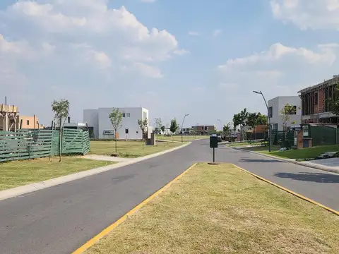 Terreno en Venta en Nordelta Carpinchos, USD 235.000