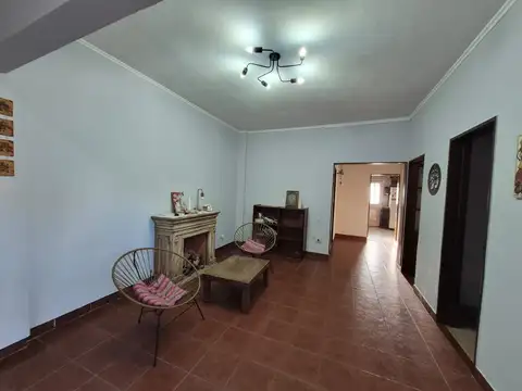 VENTA dos CASAS SOBRE LOTE PROPIO EN MONTE CHINGOLO