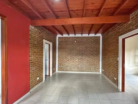 Libertad 700