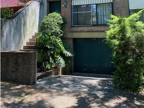 DUPLEX DE 4 AMBIENTES EN FLORIDA M