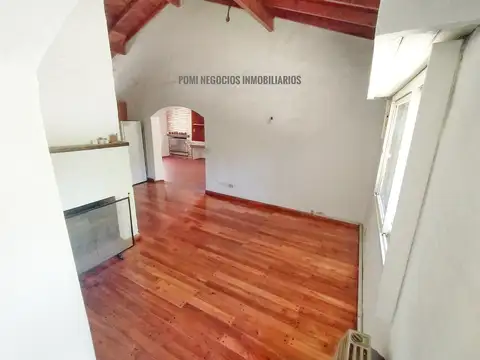Casa en Venta con 4 cocheras
